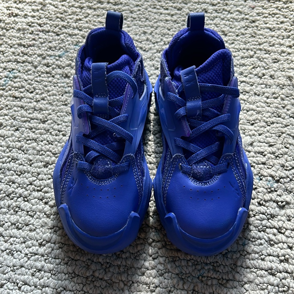 Gently Worn Kids Cardi B Reebok Shoes